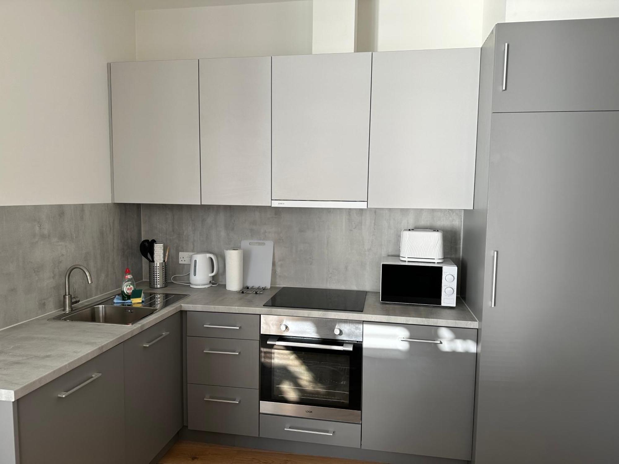 Winchester Street Apartments By Urban Abode Basingstoke Bagian luar foto